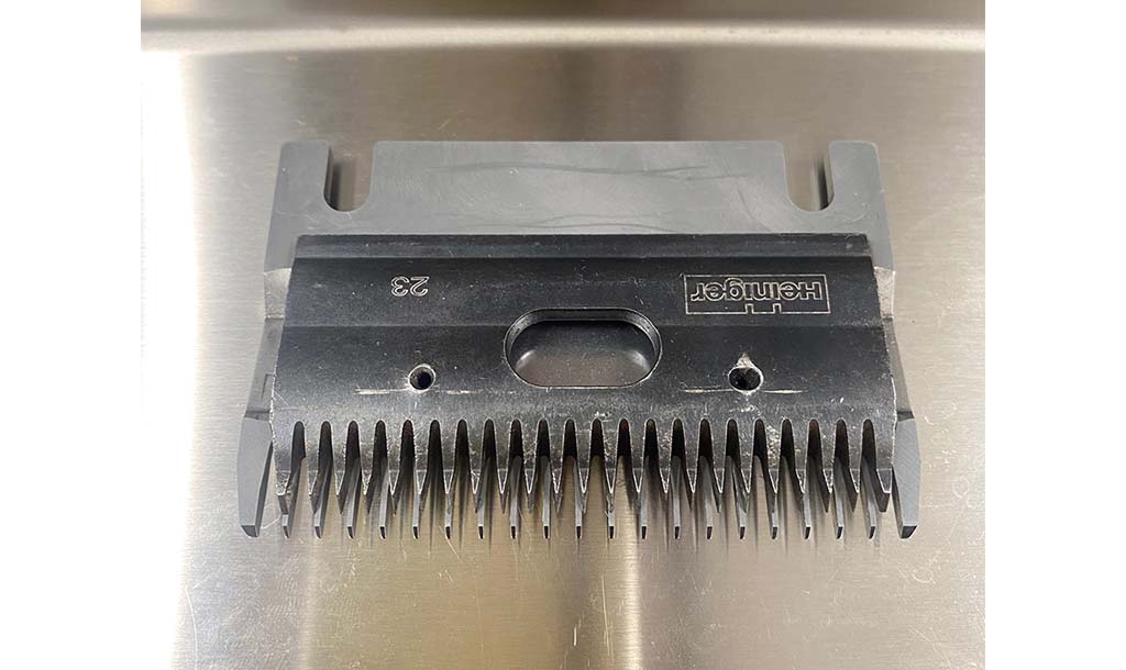 Used Heiniger 21/23 Blades (1083)