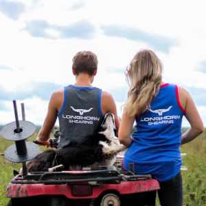 Longhorn Shearing Long Tail Singlet